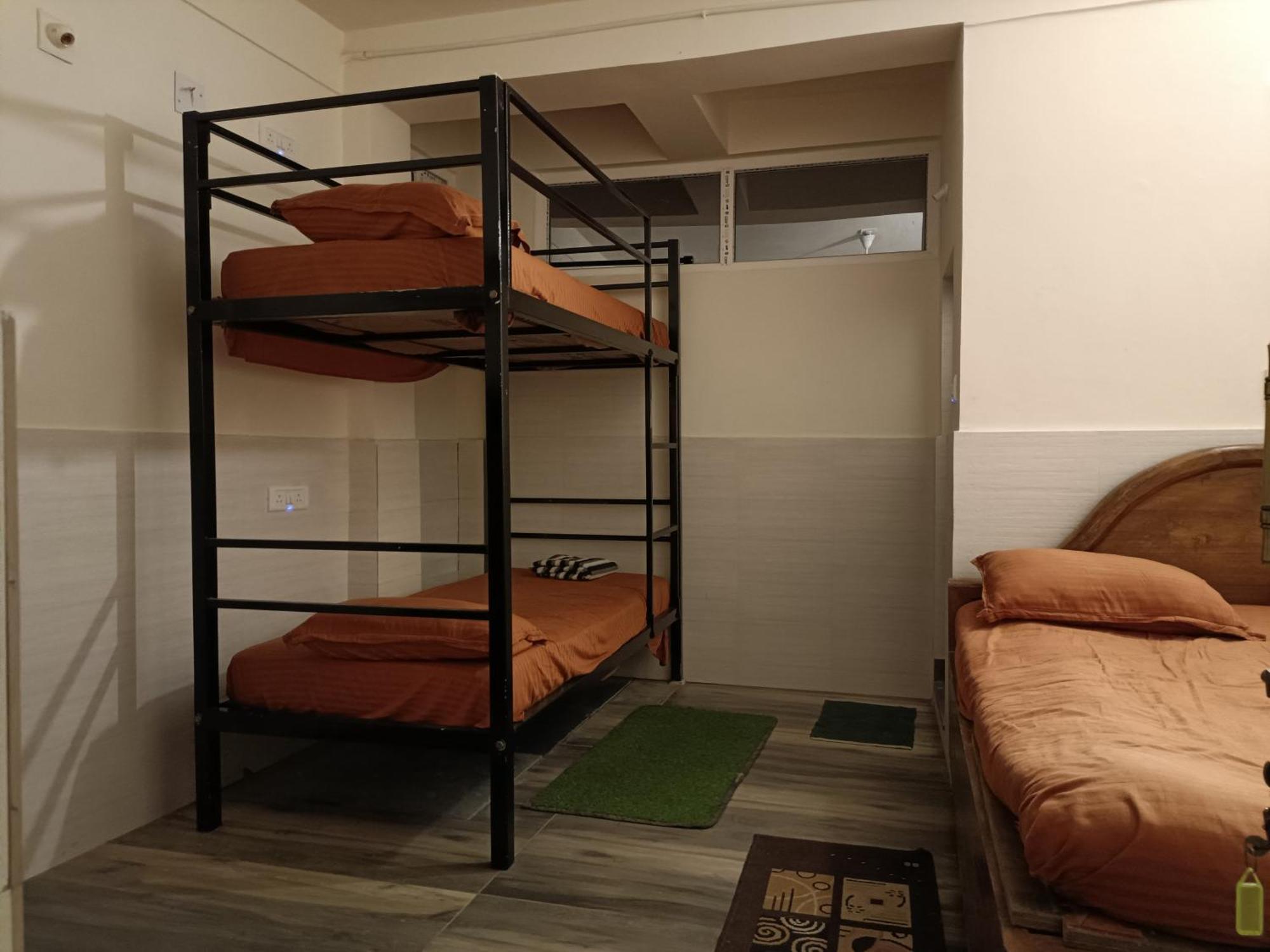 Nirman Homestay 5 Minutes Walk To Beach Puri Exterior foto