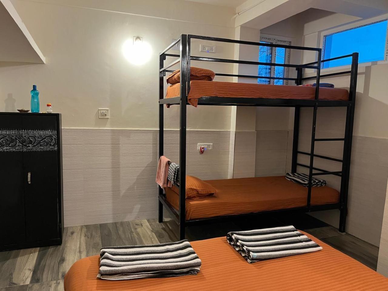 Nirman Homestay 5 Minutes Walk To Beach Puri Exterior foto